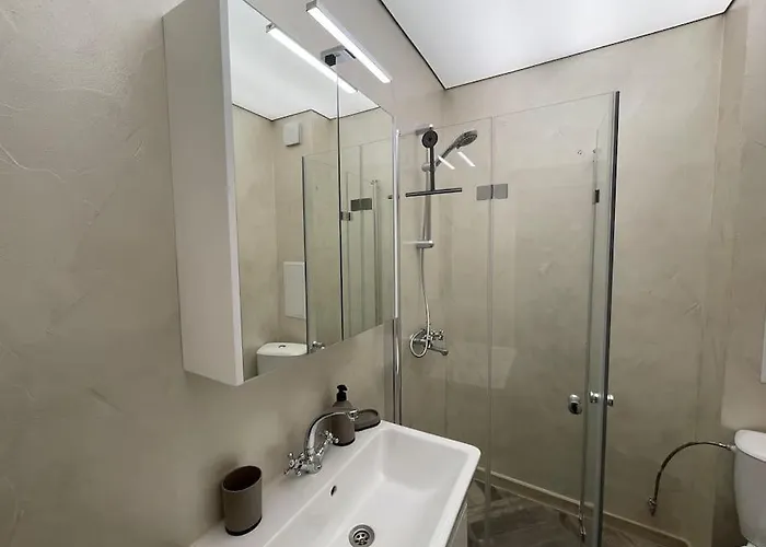 Panoramic View Near Airport アパート ソフィア