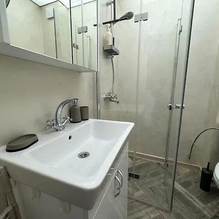 Panoramic View Near Airport Διαμέρισμα *