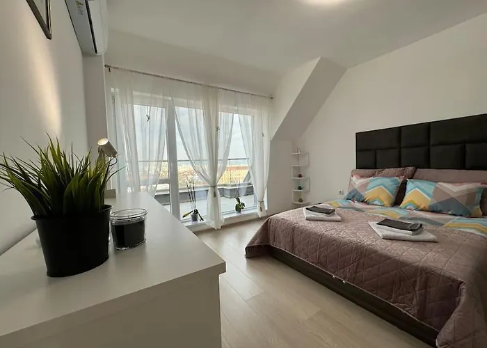 Panoramic View Near Airport Apartmán