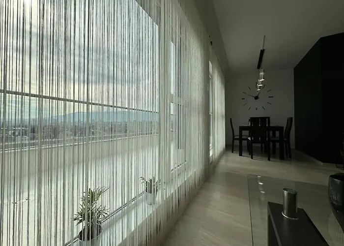 Apartmán Panoramic View Near Airport *